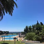 Bahia De *